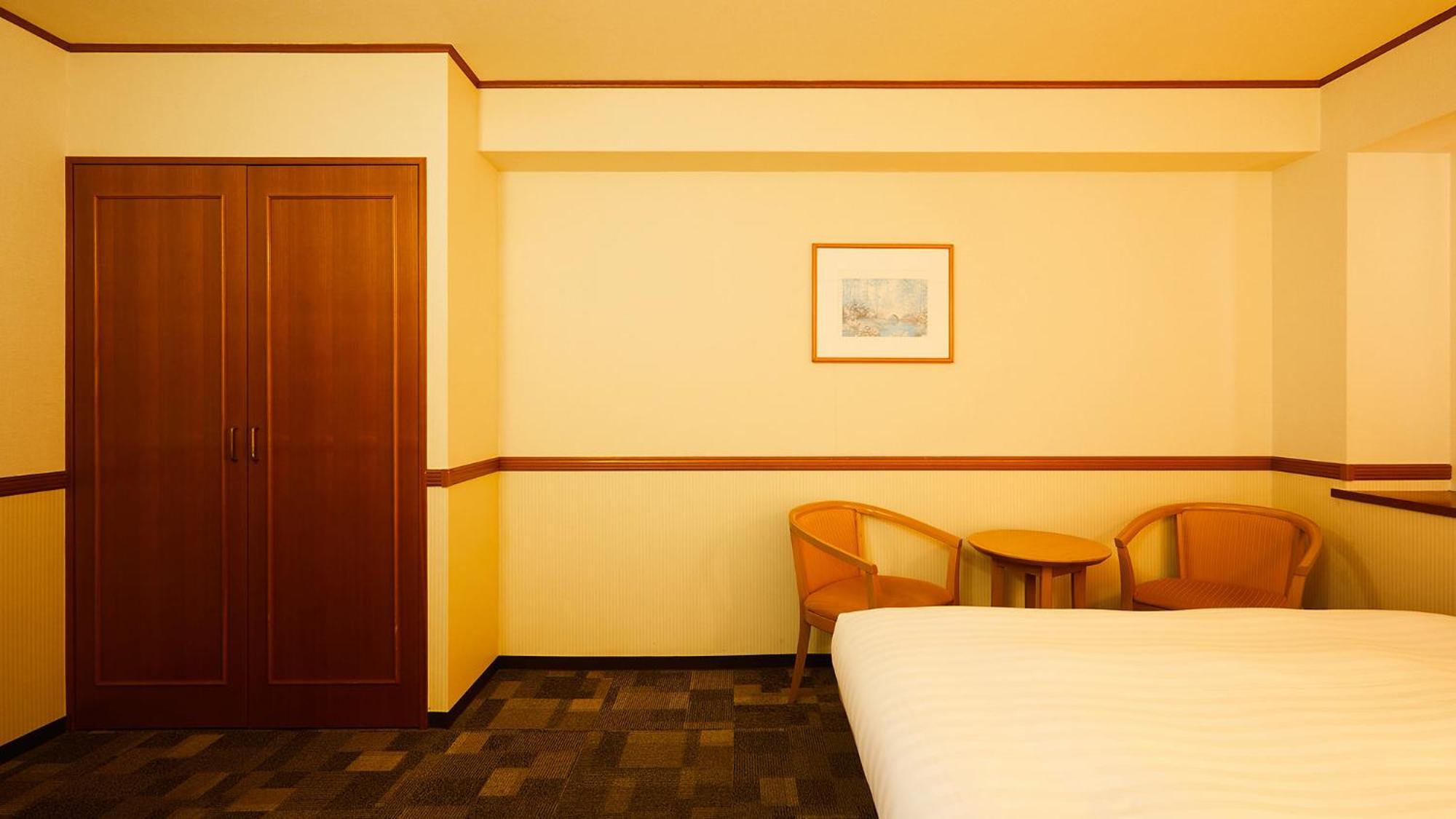 Toyoko Inn Tokyo Tozai-Sen Nishi-Kasai Номер фото