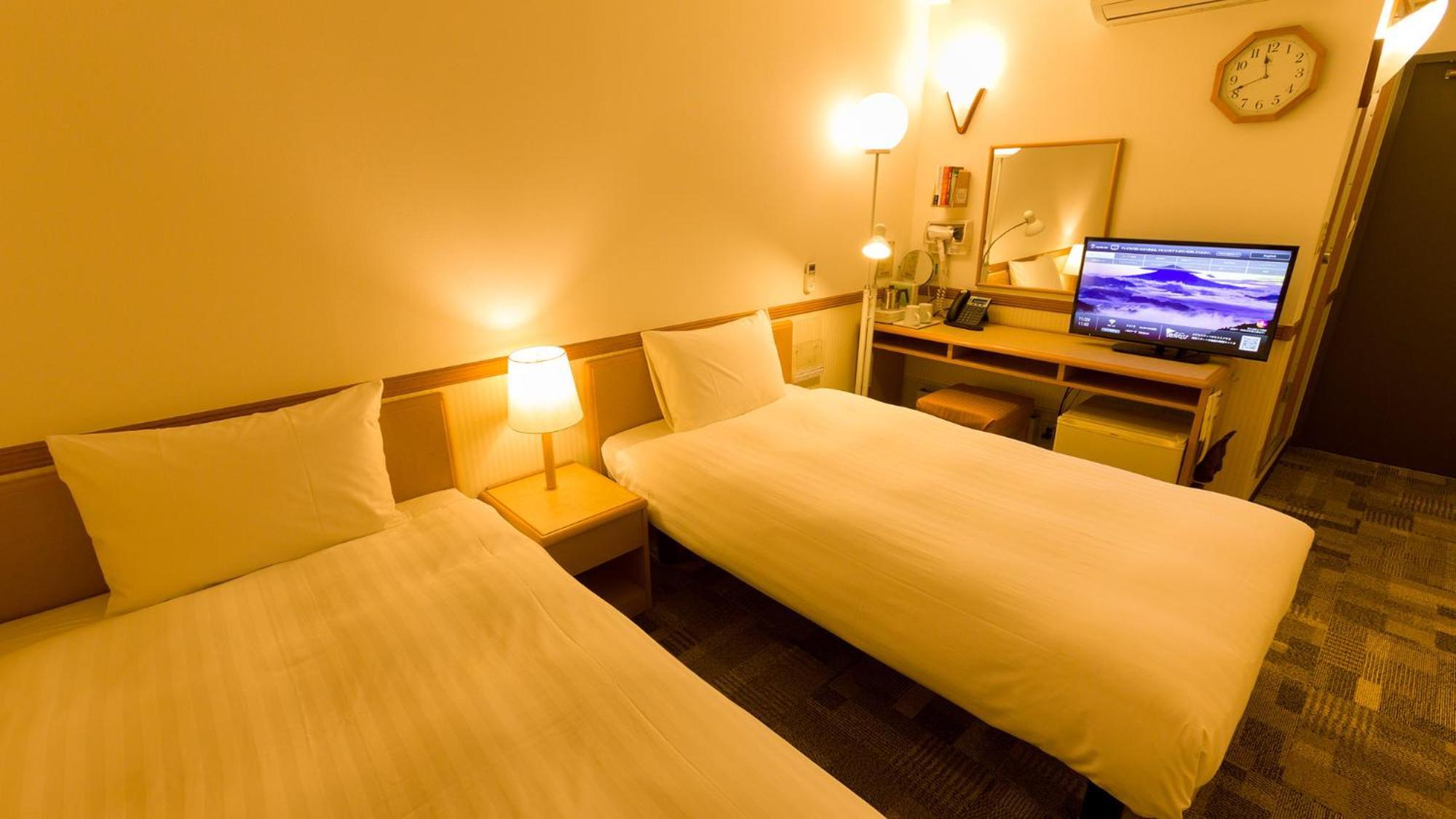 Toyoko Inn Tokyo Tozai-Sen Nishi-Kasai Номер фото