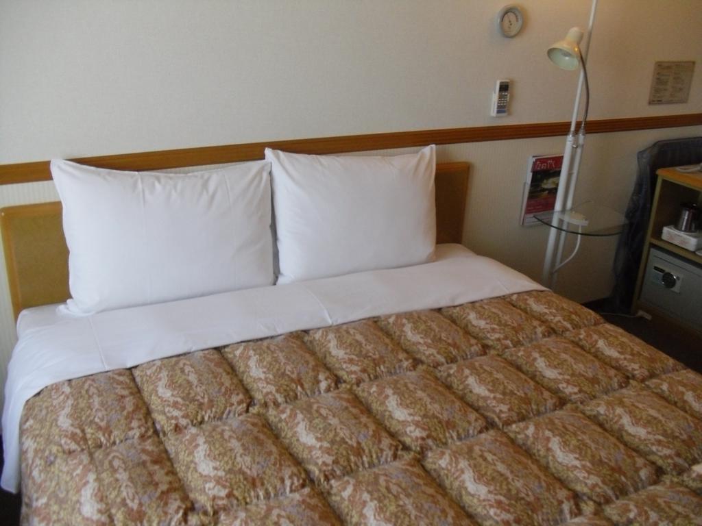 Toyoko Inn Tokyo Tozai-Sen Nishi-Kasai Экстерьер фото